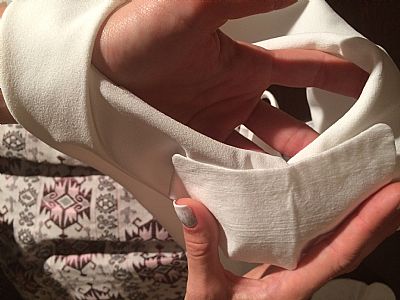adhesive cotton underarm pads sleevless medium white